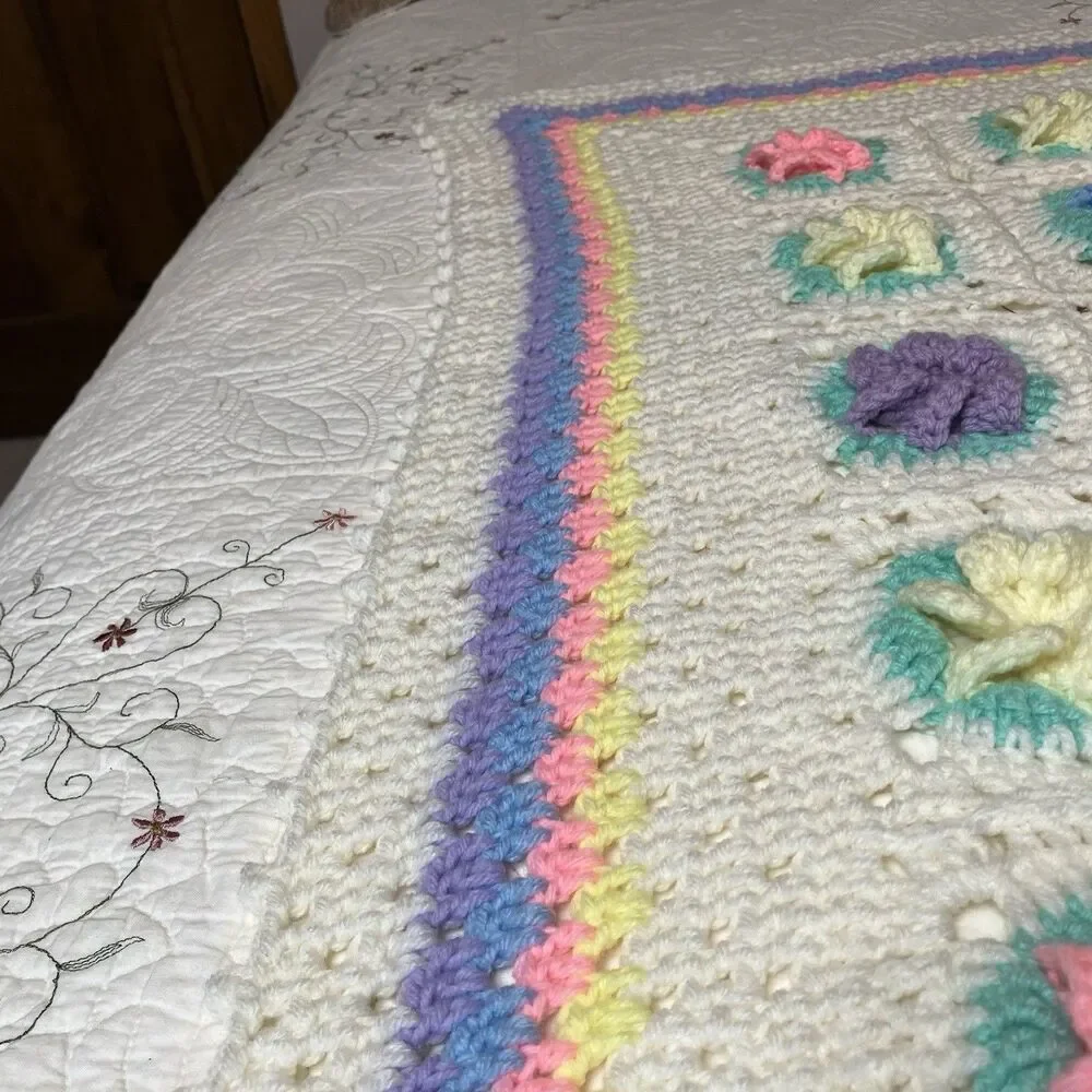 Vtg Handmade Crochet Granny Blanket Afghan Baby Spring Pastel 3D Roses Flowers